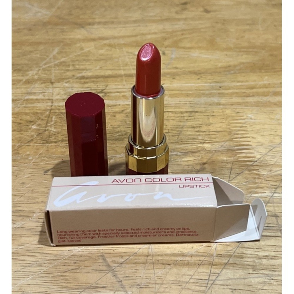 AVON Color Rich Lipstick ~ Frostiest Coral ~โ full size NOS nib
